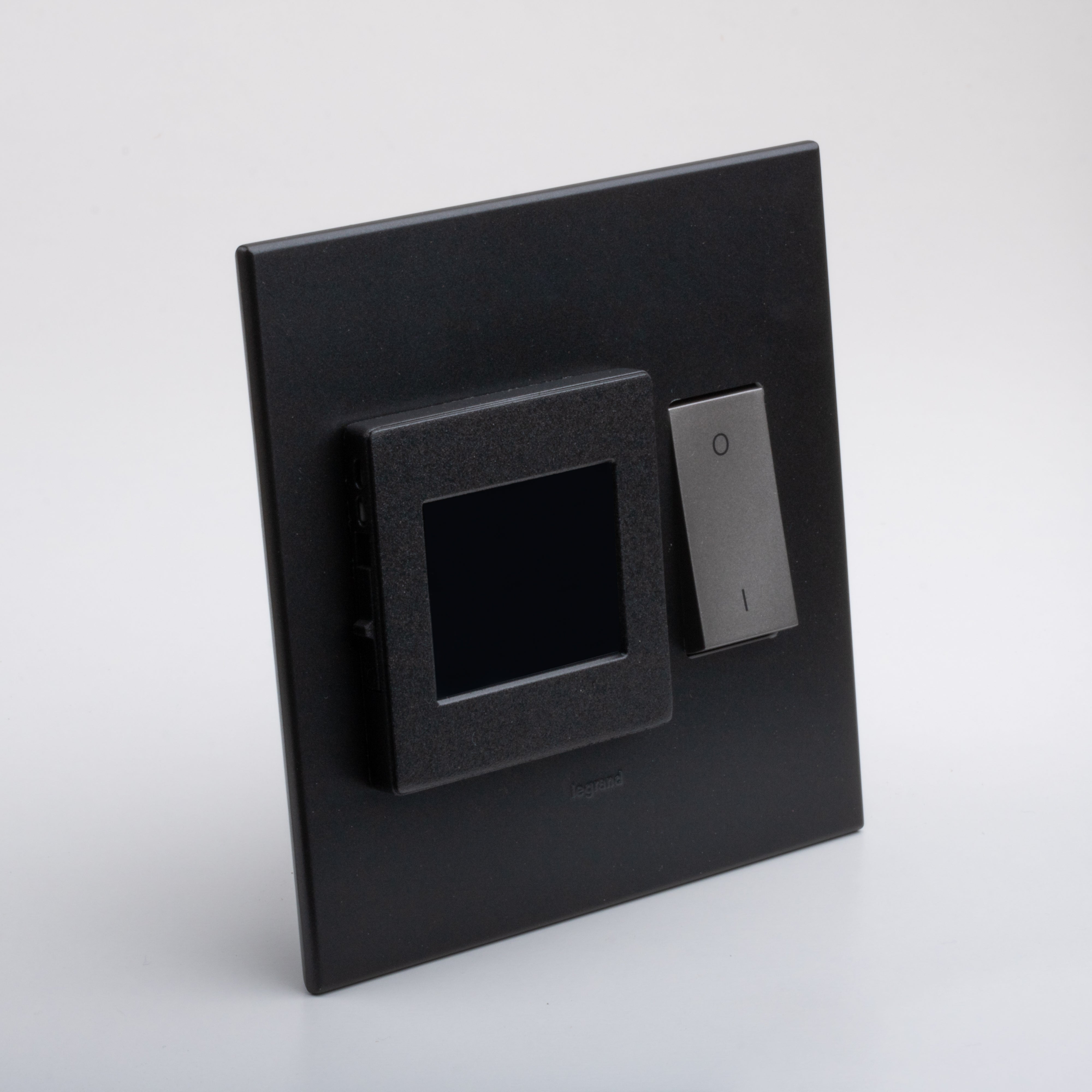 Wi-Fi Luxury Touch on Legrand 4x4, Graphite