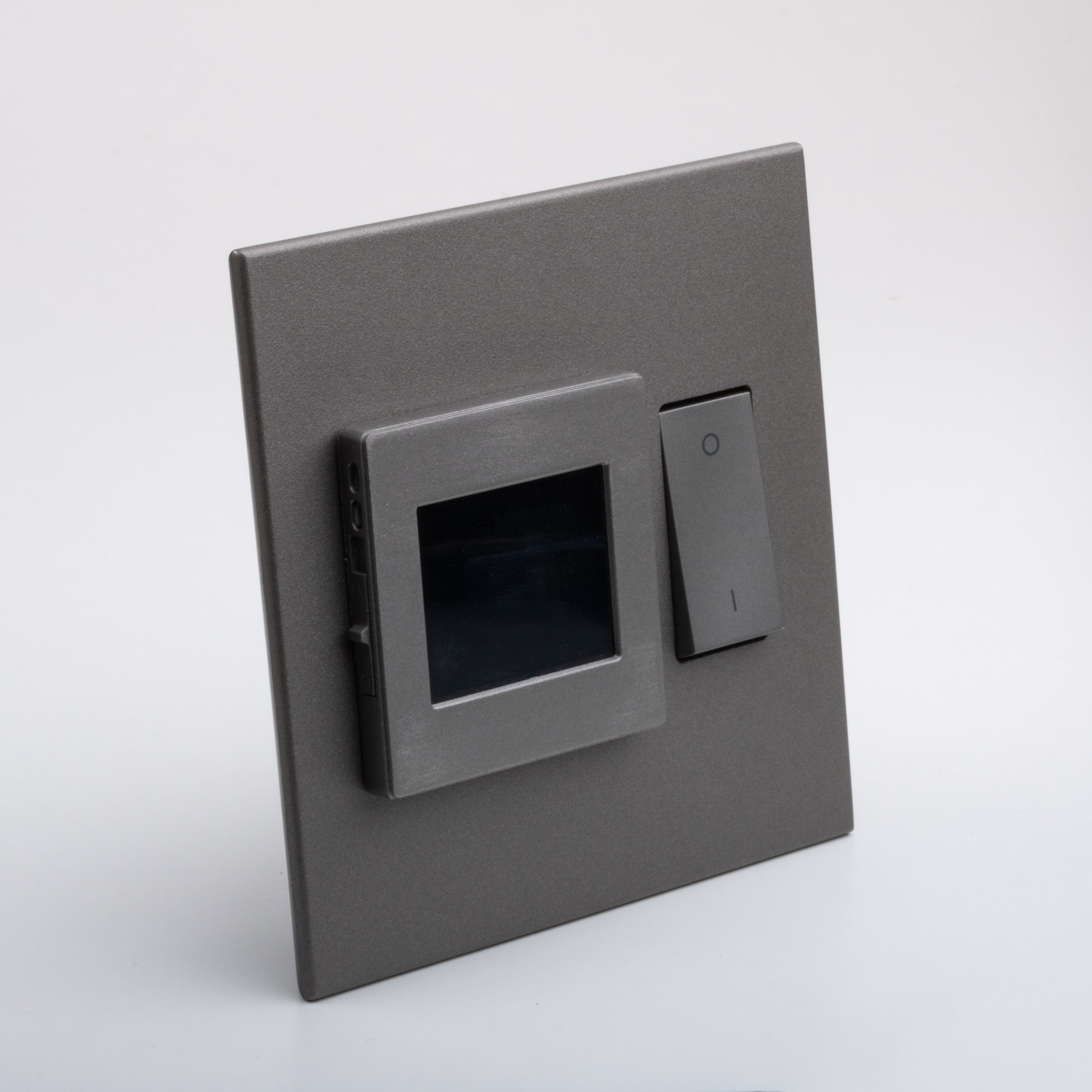 Wi-Fi Luxury Touch on Legrand 4x4, Magnisum